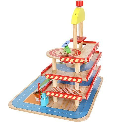 Parkoló garázs lifttel és autómosóval fából